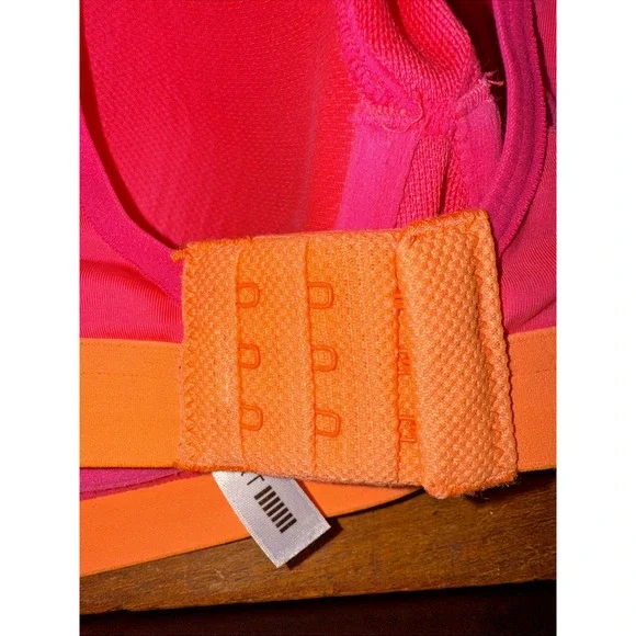 Victoria's Secret VSX Sport Bra Hot‎ Pink Criss Cross Back Padded Size 34D - Picture 12 of 12